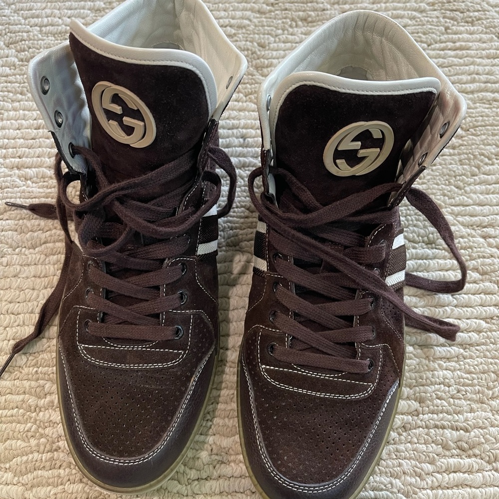 Authentic men’s Gucci sneakers
